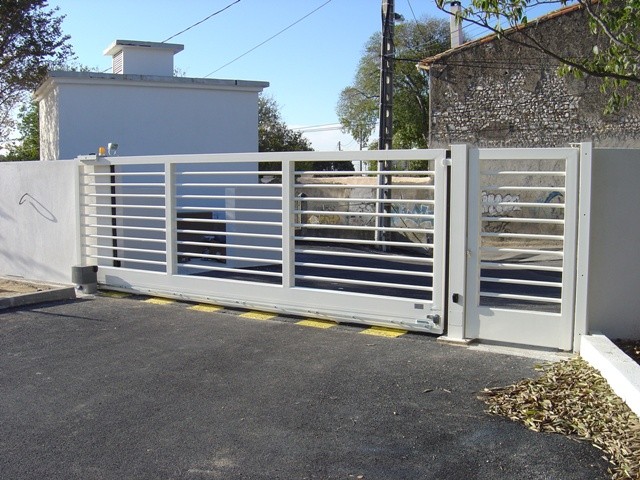 Notre zone d'activité pour ce service Prix d'une installation de porte de garage en aluminium sur mesure