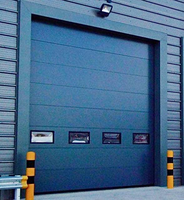 Porte sectionnelle industrie Pelissanne