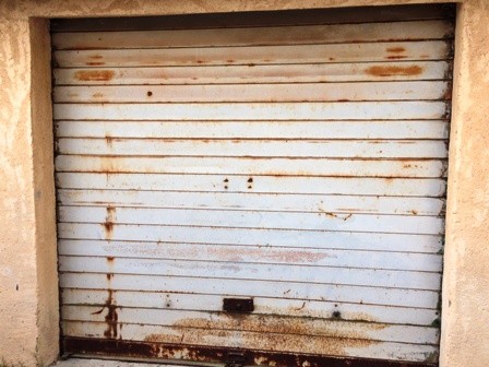 avant remplacement du rideau métallique