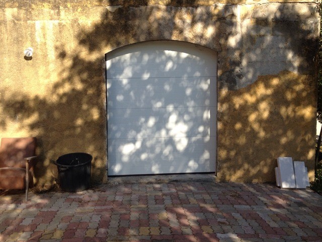 Porte de garage AFC13 SOLABAIE Pélissanne