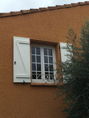 Remplacement de volets bois par des volets battants en alu sur Puyricard