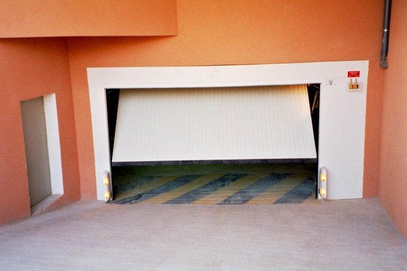 Porte de garage sectionnelle